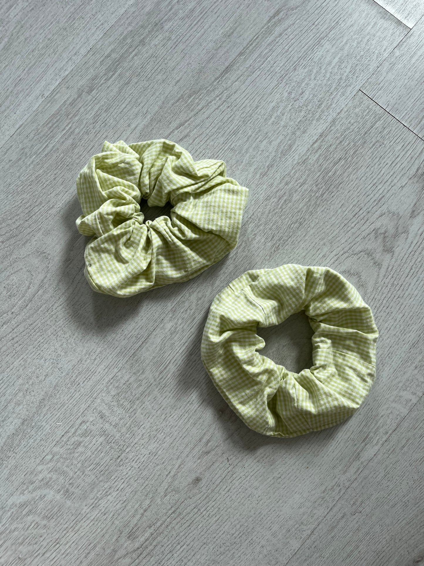 Scrunchie - Checkered (Big)