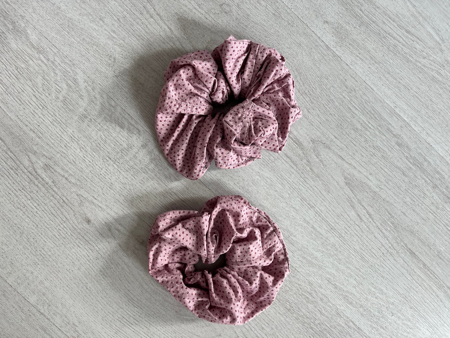 Scrunchie - Dots (Big)