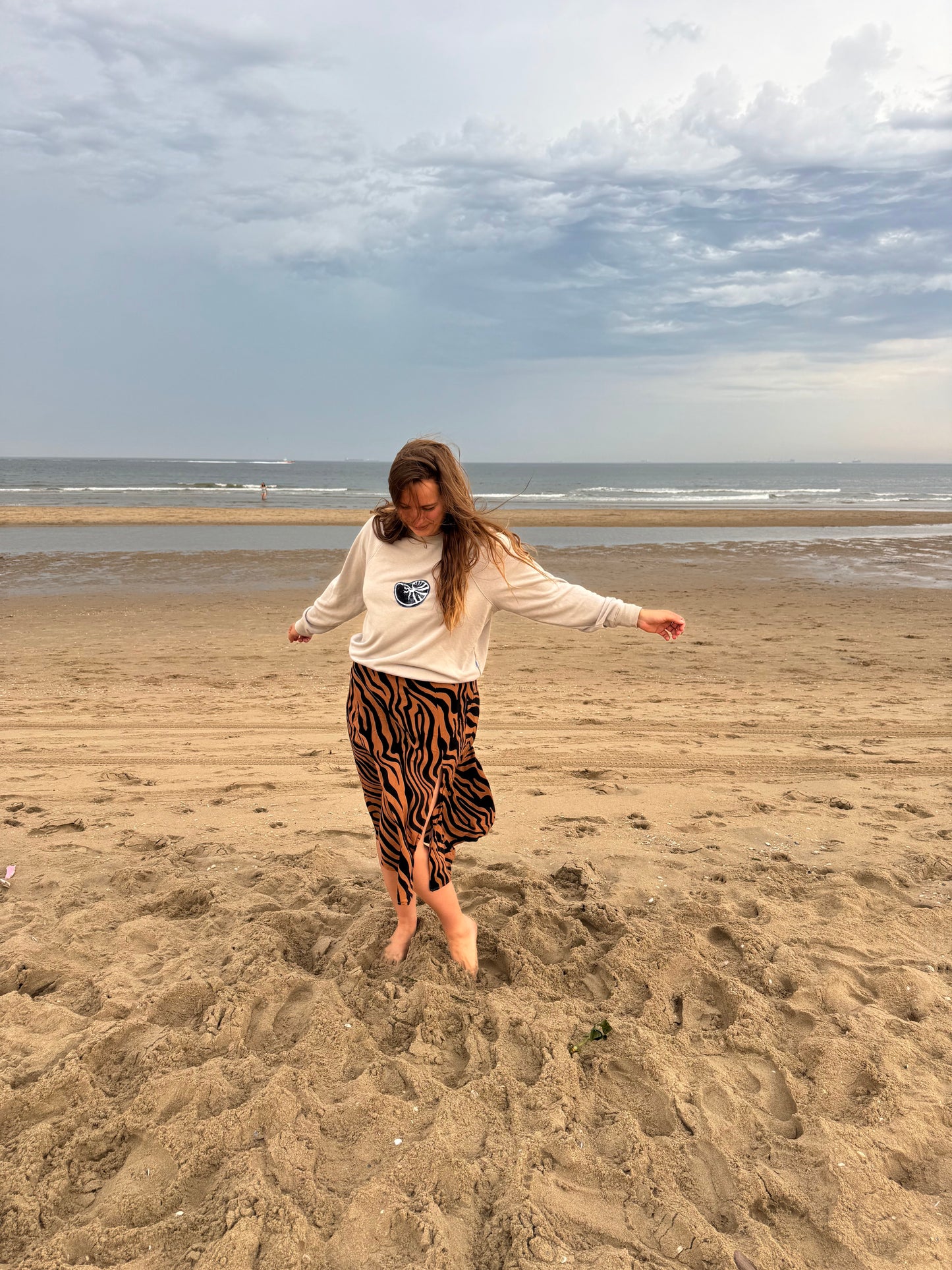 WAVE - Seashell Sweaters