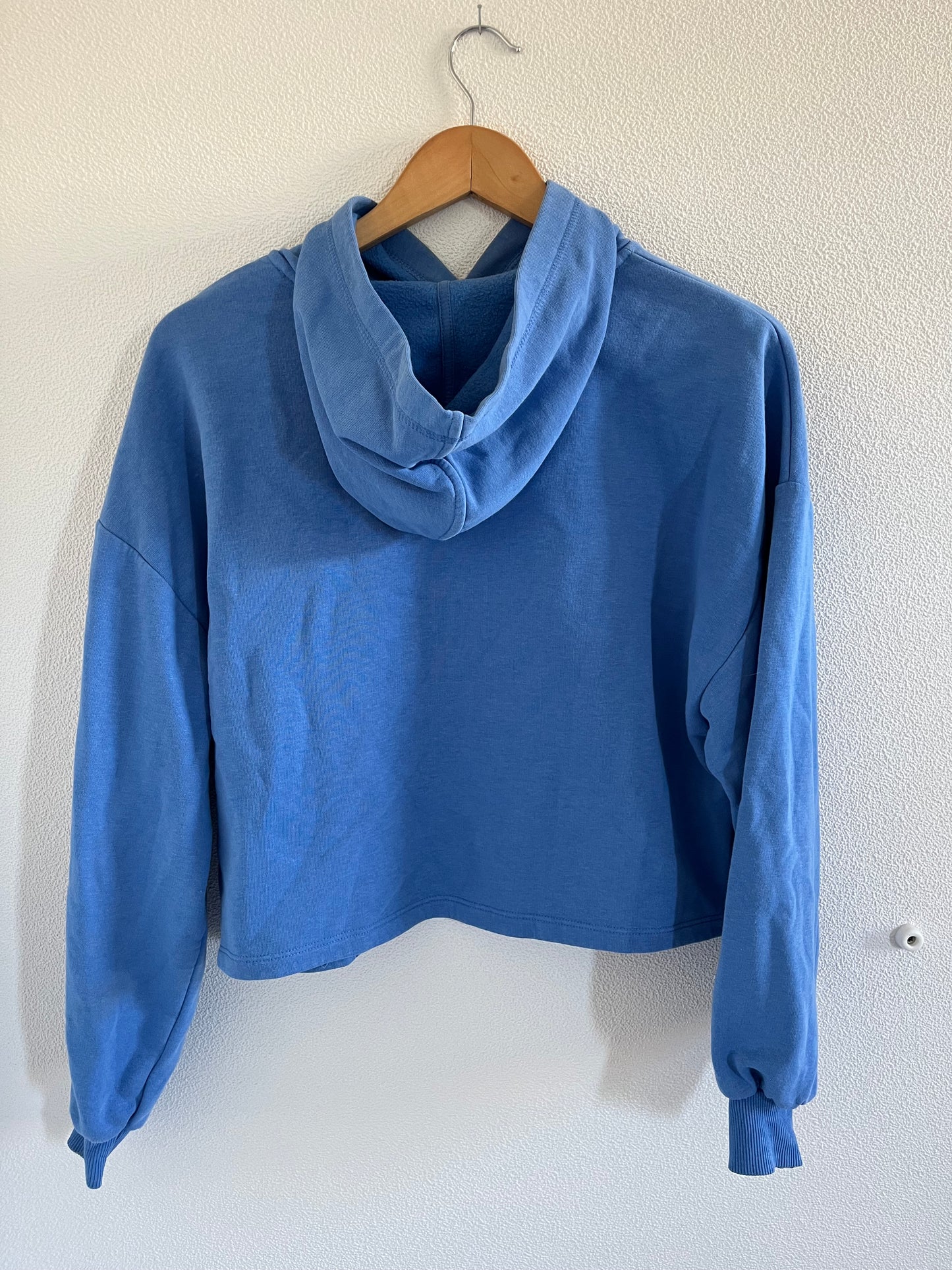 WAVE - Seashell Sweaters
